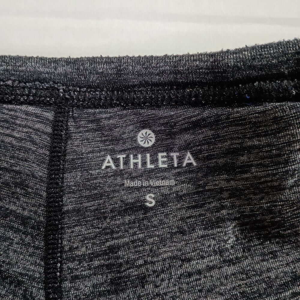 Athleta Go Getter 2 In 1 Knicker Capri Running Shorts Blue Gray Activewear Sz S - Picture 5 of 8